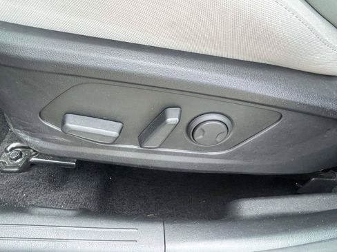 Used 2025 Hyundai Tucson SEL FWD image 13