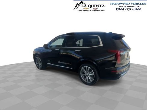 Used 2021 Cadillac XT6 Premium Luxury FWD image 6