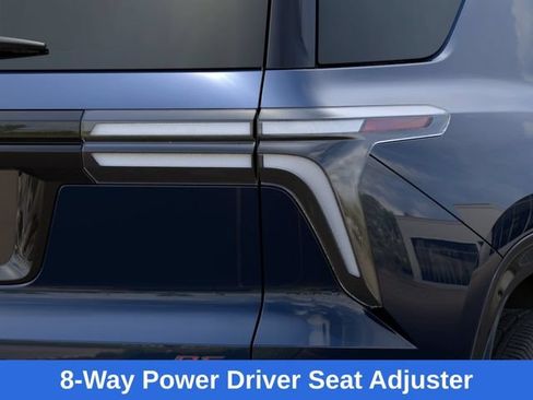 New 2027 Chevrolet Traverse RS w/ LPO, Floor Liner Package AWD/4WD image 12