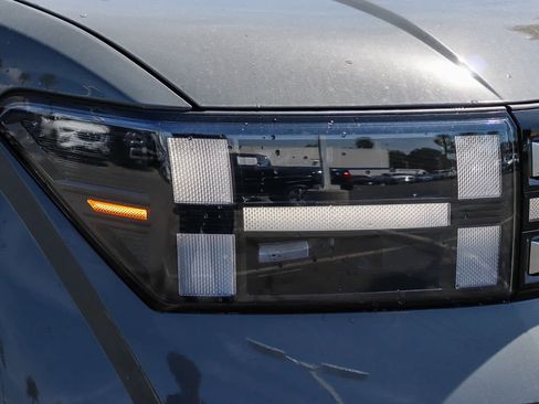 New 2026 Hyundai Santa Fe SEL FWD image 4