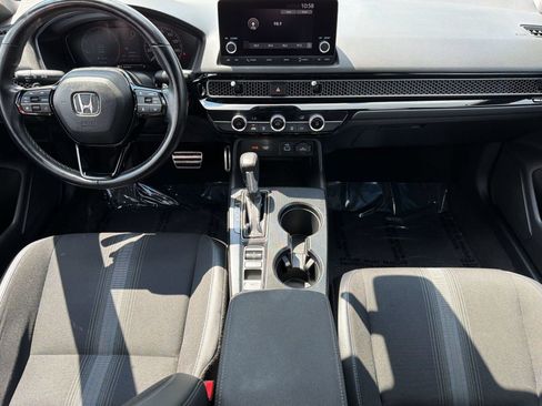 Used 2024 Honda Civic Sport image 15