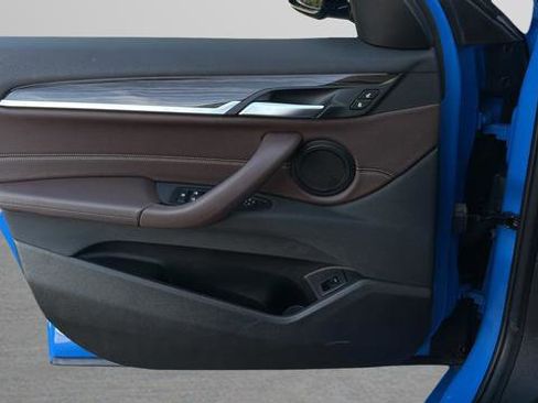 Used 2023 BMW X2 sDrive28i w/ M Sport Package image 26