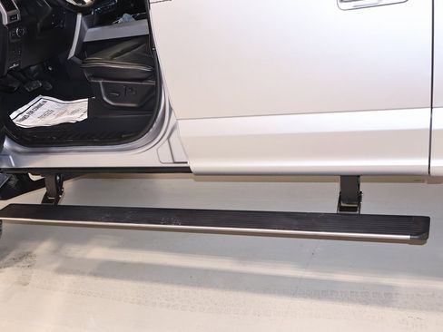 Used 2021 Ford F350 Lariat w/ Lariat Ultimate Package image 41