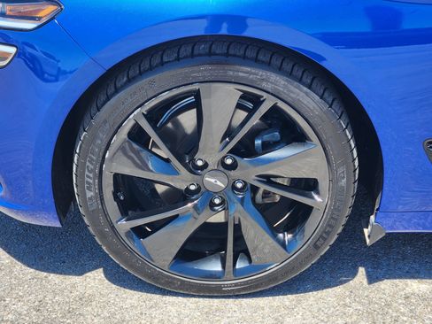 Used 2023 Genesis G70 2.0T w/ Sport Prestige Package RWD image 10