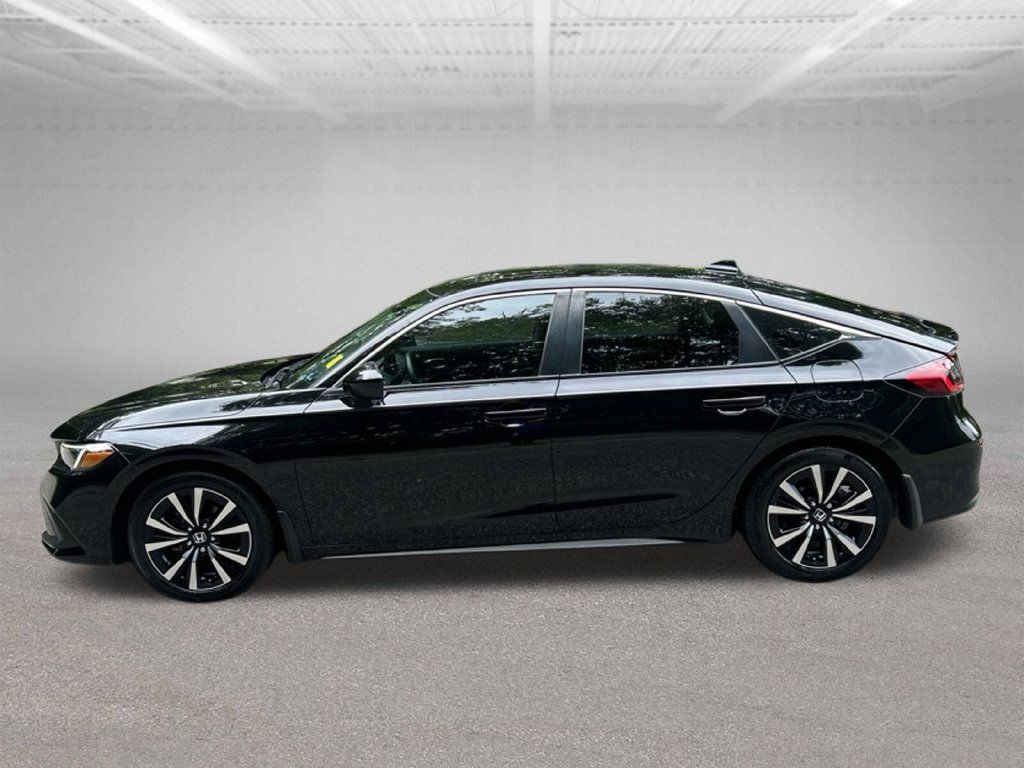 Used 2023 Honda Civic EX-L image 2