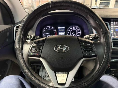 Used 2018 Hyundai Tucson Limited w/ Ultimate Package 02 image 11