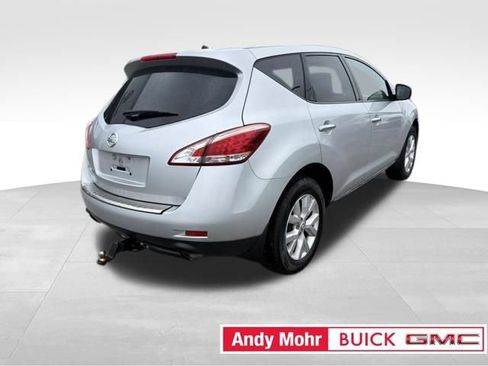 Used 2011 Nissan Murano S FWD image 9