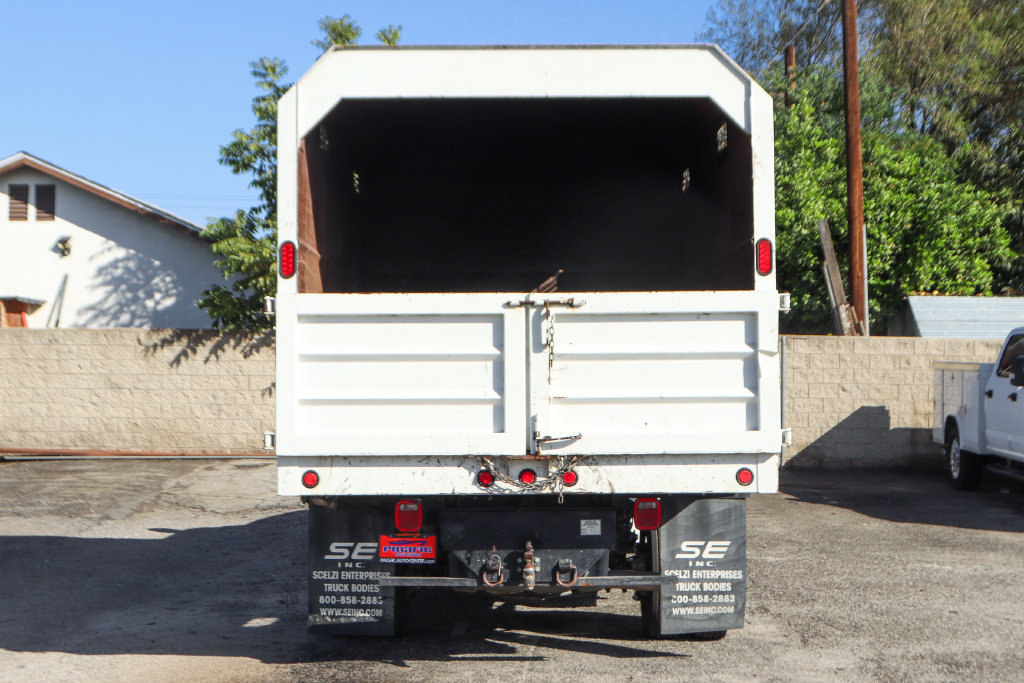 Used 2020 RAM 5500 Tradesman w/ Chrome Appearance Group AWD/4WD image 8