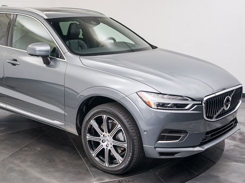 Used 2020 Volvo XC60 T8 Inscription w/ Protection Package Premier image 16