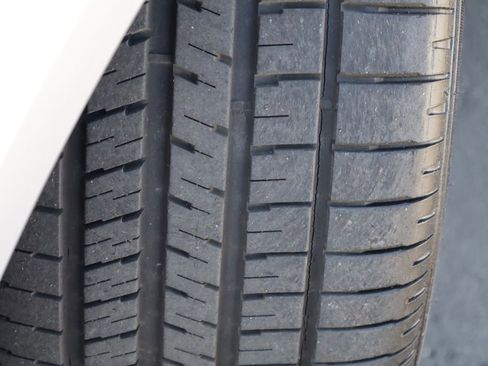 Used 2008 Ford Mustang Shelby GT500 RWD image 5