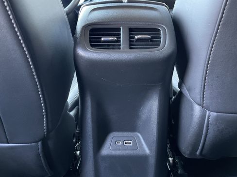 Used 2023 Buick Envision Preferred image 40