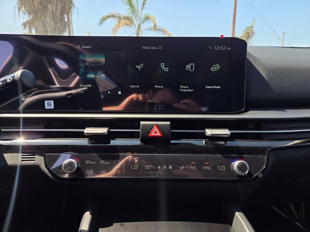 New 2027 Kia Sportage LX FWD image 13