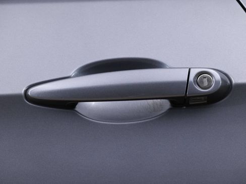 Used 2011 BMW M3 Coupe image 32