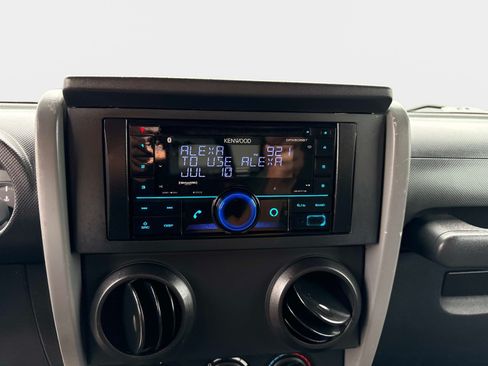 Used 2008 Jeep Wrangler X AWD/4WD image 16
