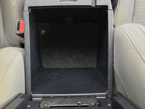 Used 2019 Toyota Tacoma SR5 image 20