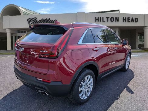 Used 2019 Cadillac XT4 Luxury FWD image 6