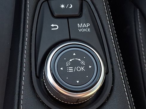 Used 2019 INFINITI QX50 Luxe w/ Navigation Package image 25