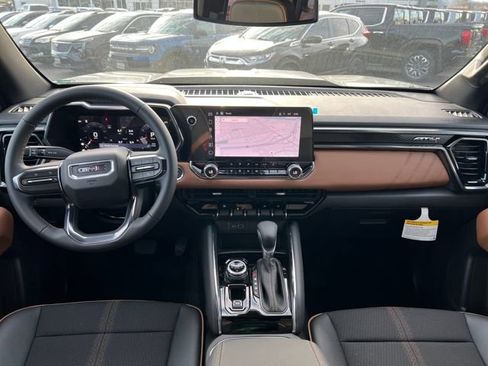 New 2025 GMC Canyon AT4 image 8