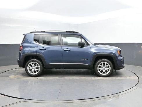Used 2023 Jeep Renegade Latitude w/ Sun/Sound Group image 12