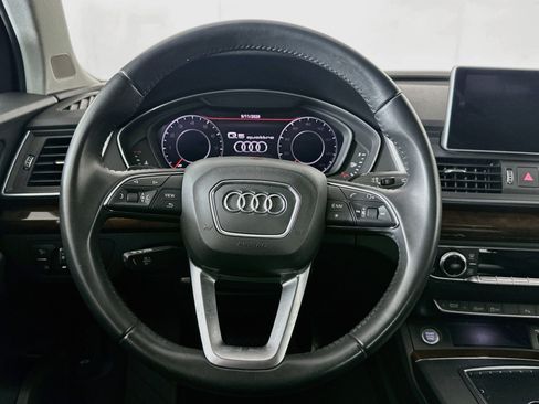 Used 2019 Audi Q5 2.0T Premium Plus w/ Premium Plus Package AWD/4WD image 18