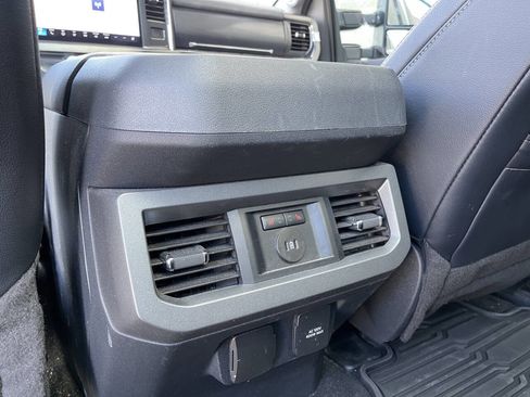 Used 2023 Ford F350 Lariat w/ Lariat Ultimate Package AWD/4WD image 16
