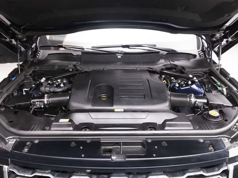 Used 2020 Land Rover Range Rover HSE AWD/4WD image 6