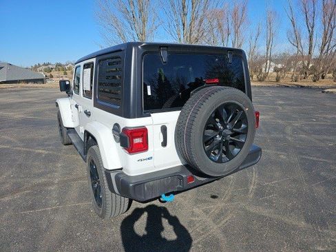 Used 2023 Jeep Wrangler Sahara w/ Cold Weather Group image 3