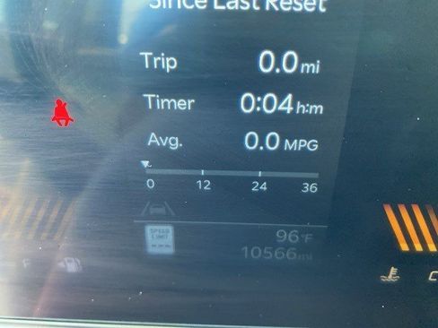 Used 2025 Kia Sorento EX image 18