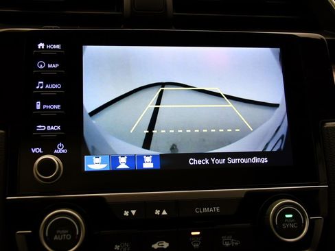 Used 2020 Honda Civic Touring image 27