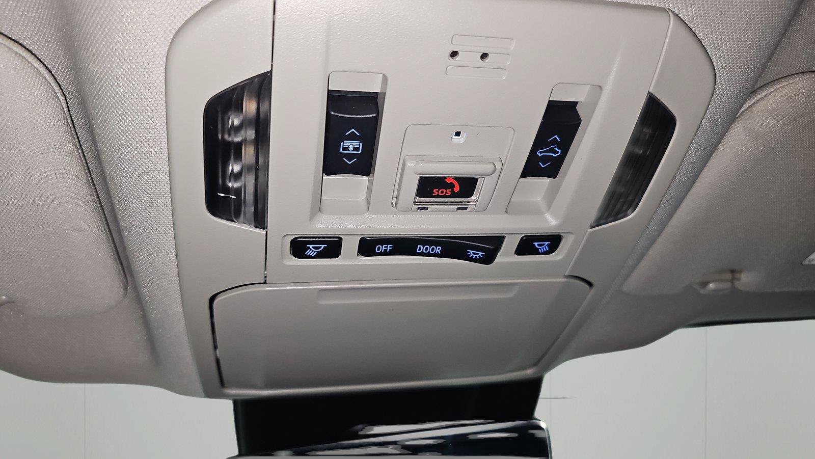 Used 2022 Toyota Highlander Platinum AWD/4WD image 20