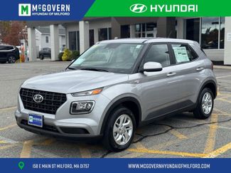 New 2026 Hyundai Venue SE video 1