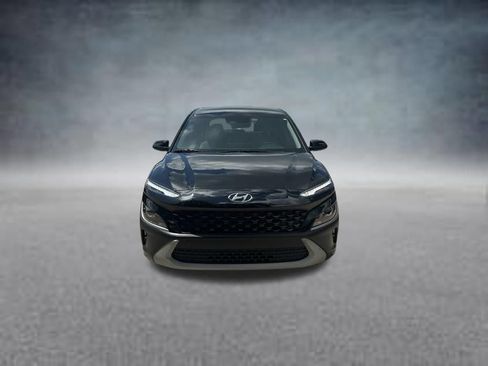 Used 2023 Hyundai Kona SE w/ Cargo Package FWD image 8