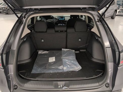 New 2026 Honda HR-V LX image 33