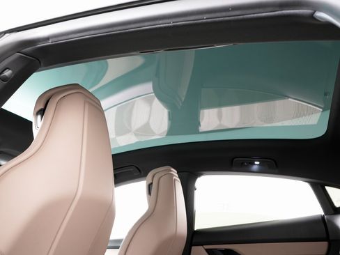 Used 2023 Porsche Taycan 4S image 20