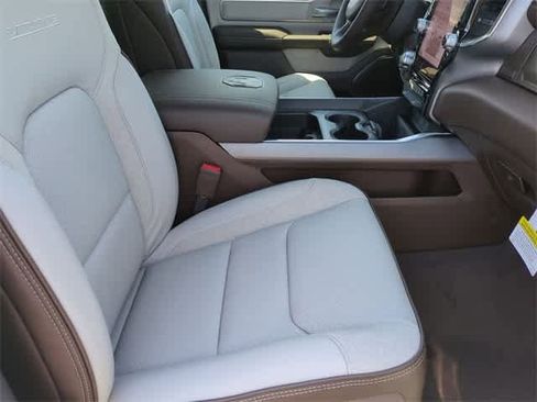 New 2025 RAM 1500 Laramie image 22