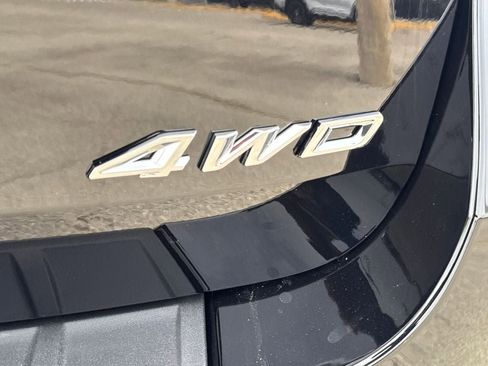 New 2026 Ford Explorer ST-Line w/ ST-Line Street Pack image 13