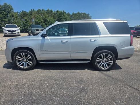 Used 2017 GMC Yukon Denali w/ Open Road Package AWD/4WD image 9