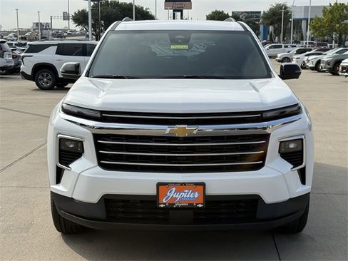 New 2026 Chevrolet Traverse LT w/ Driver Confidence Package image 7