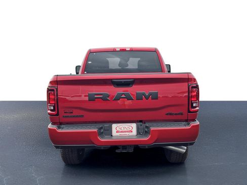New 2026 RAM 2500 Big Horn AWD/4WD image 13