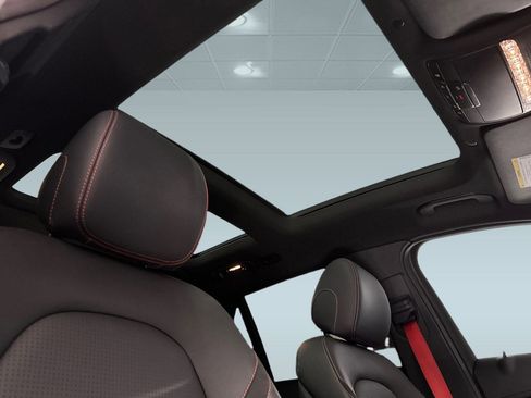 Used 2020 Mercedes-Benz GLC 43 AMG 4MATIC image 15