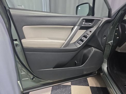 Used 2014 Subaru Forester 2.5i Limited w/ Popular Package #1 AWD/4WD image 15
