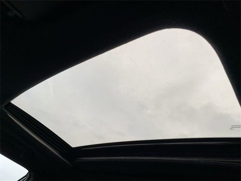 Used 2026 Toyota Corolla Cross XSE image 30