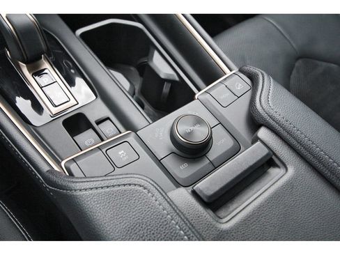 Used 2026 Toyota Grand Highlander AWD Hybrid image 28