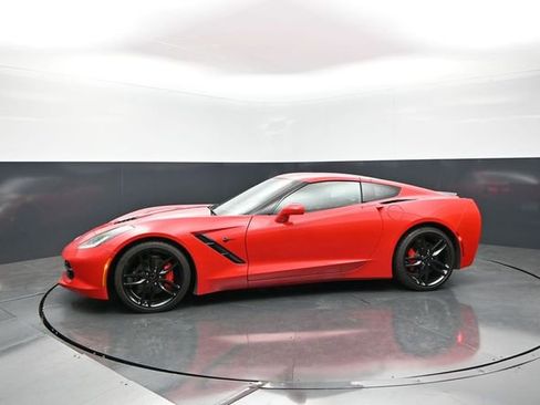 Used 2019 Chevrolet Corvette Stingray Coupe w/ 2LT Preferred Equipment Group RWD image 3