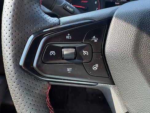 Used 2025 Chevrolet Trax RS w/ Driver Confidence Package FWD image 15