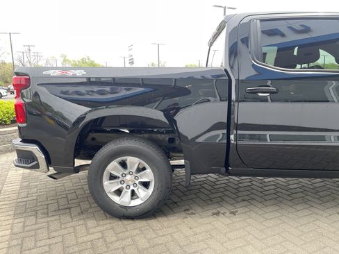 Used 2025 Chevrolet Silverado 1500 LT image 12