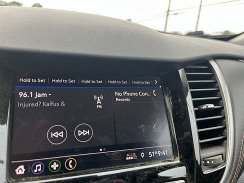 Used 2021 Chevrolet Trax LT image 14