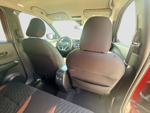 Used 2021 Nissan Kicks SR FWD image 28