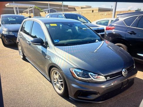 Used 2019 Volkswagen Golf R 4-Door AWD/4WD image 4