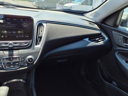 Used 2023 Chevrolet Malibu LT image 22